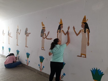 Rola painting the tunnel